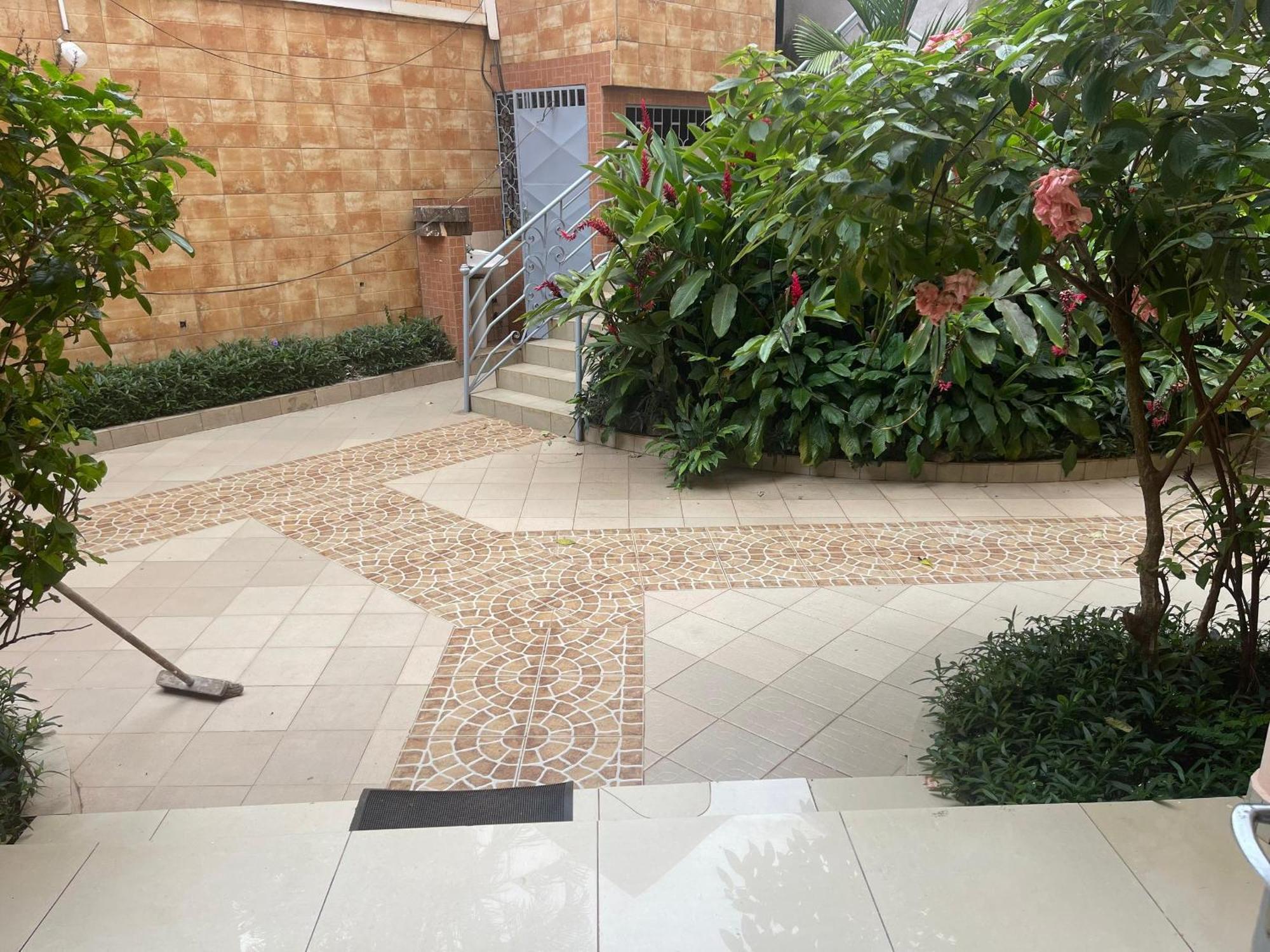 Toundalia Residence Yaoundé Exterior foto